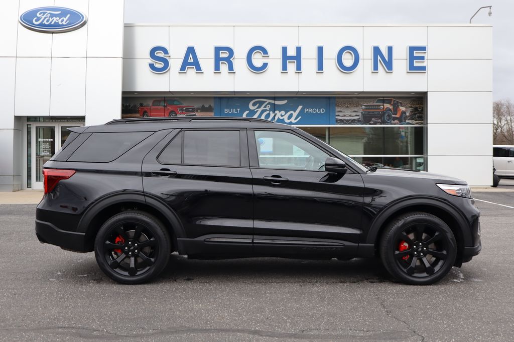 used 2023 Ford Explorer car, priced at $41,900