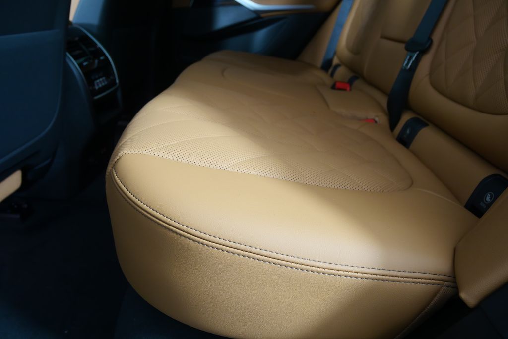 2026 BMW X5 xDrive40i 15