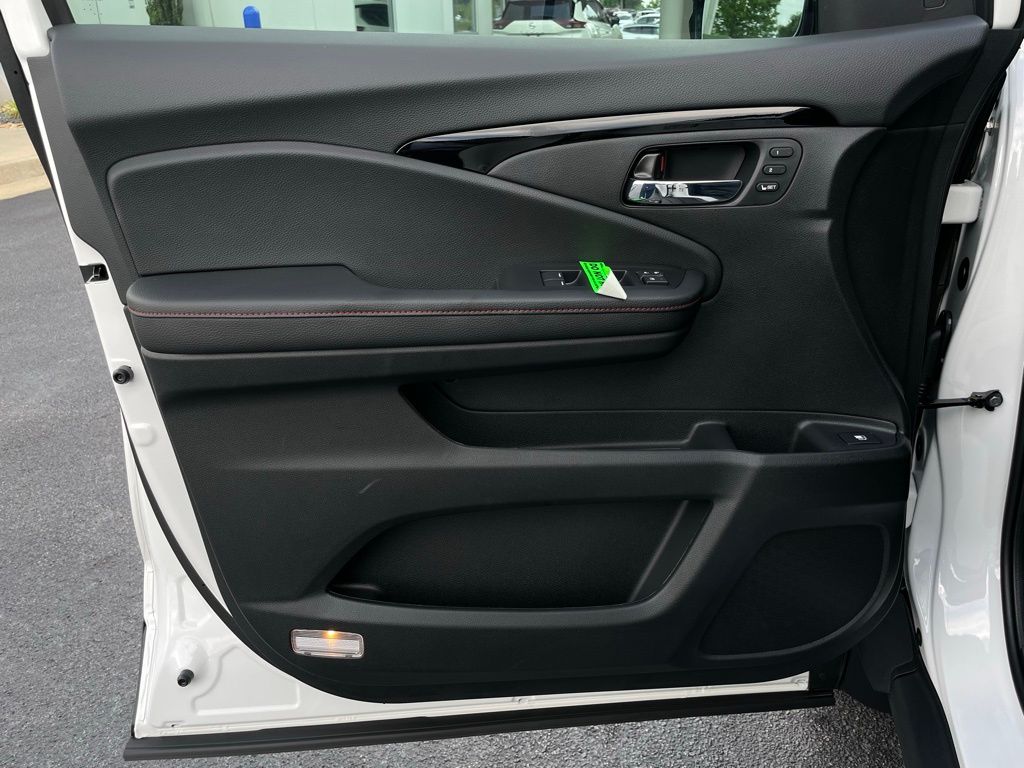 Thumbnail: 2026 Honda Ridgeline - 24