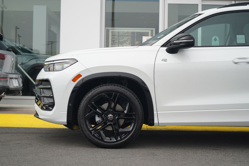 Thumbnail: 2026 Volkswagen Tiguan - 2