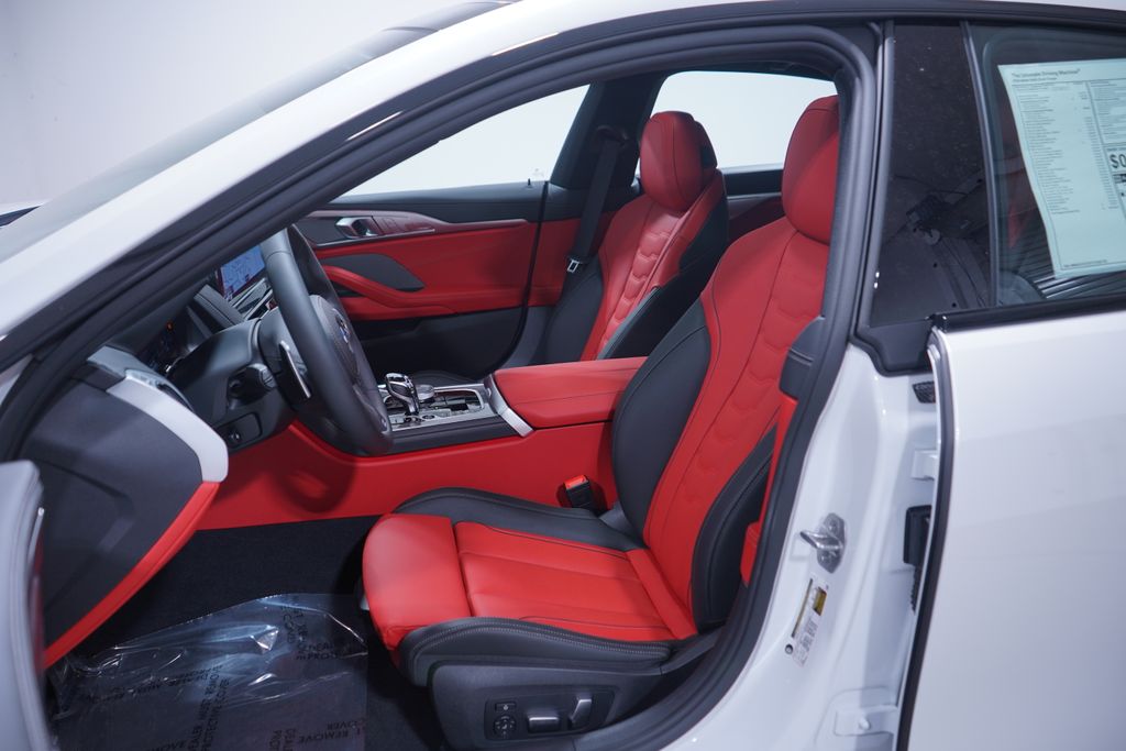 Thumbnail: 2026 BMW 8 Series - 7