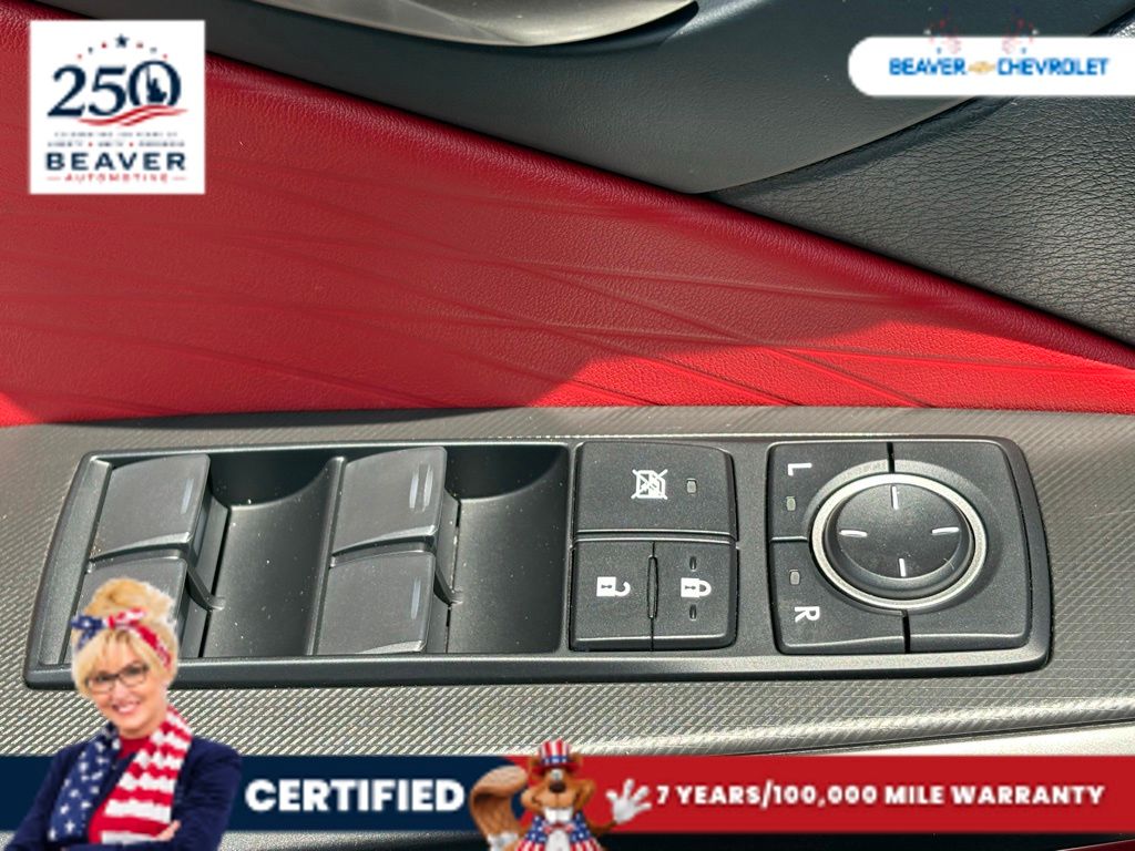 Used 2022 Lexus IS Sedan