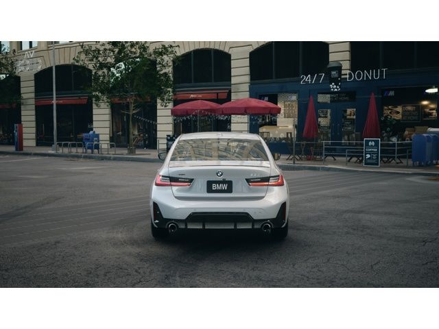 Thumbnail: 2025 BMW 3 Series - 5