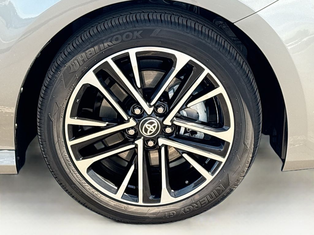 Thumbnail: 2026 Toyota Camry - 31