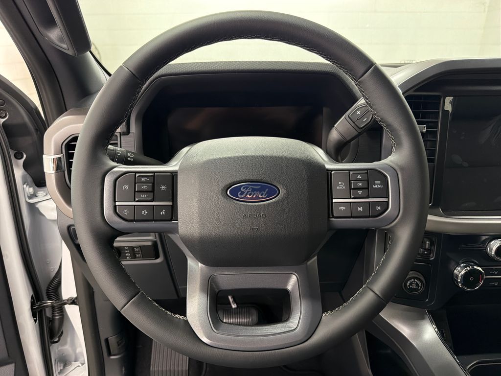 New 2026 White Ford XLT image 17