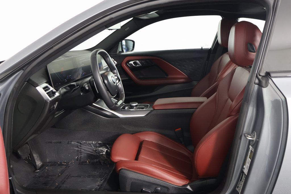 Thumbnail: 2025 BMW 2 Series - 9