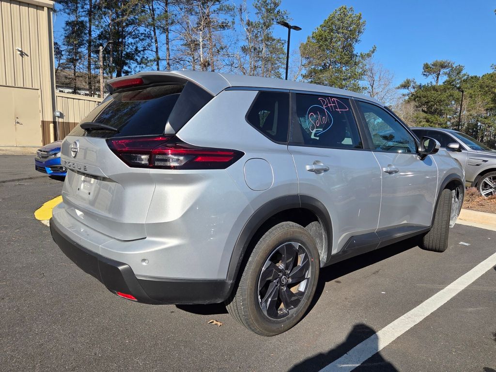 Used 2025 Silver Nissan SV image 6