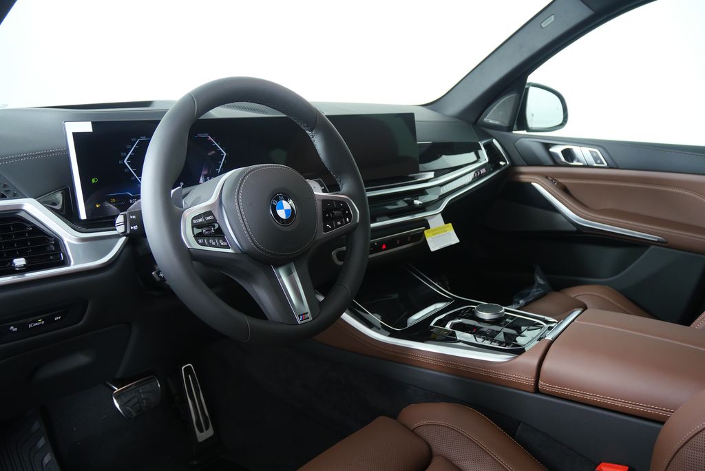 Thumbnail: 2026 BMW X5 - 13