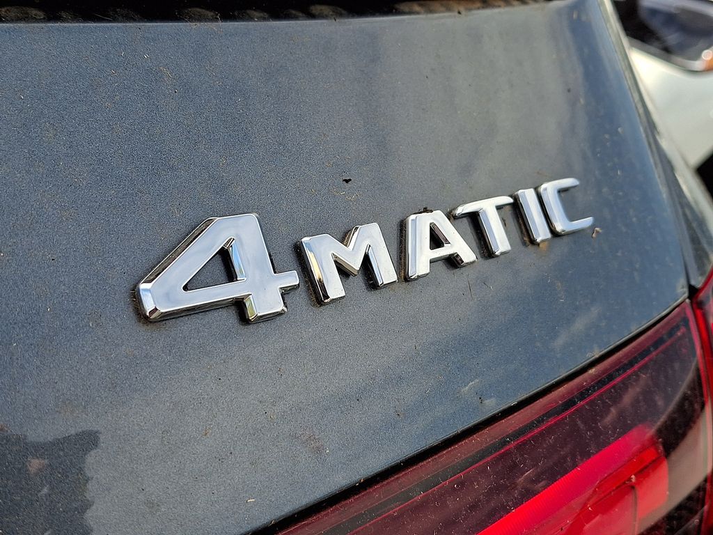 Thumbnail: 2026 Mercedes-Benz GLE - 21