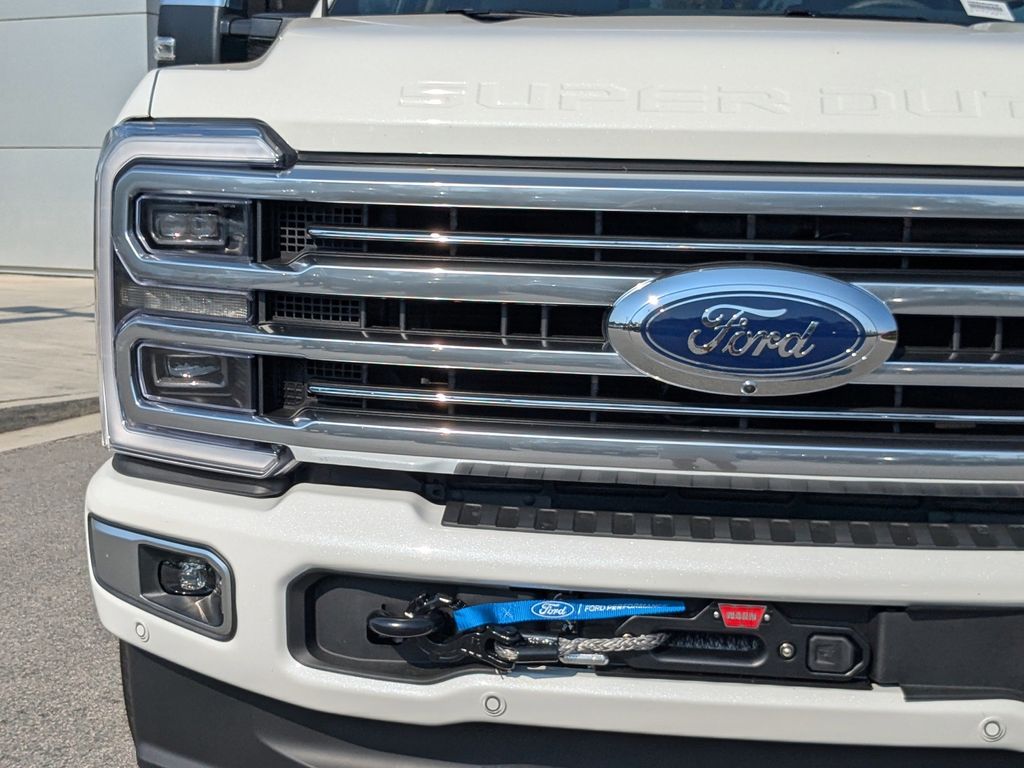2026 Ford F-350 Platinum