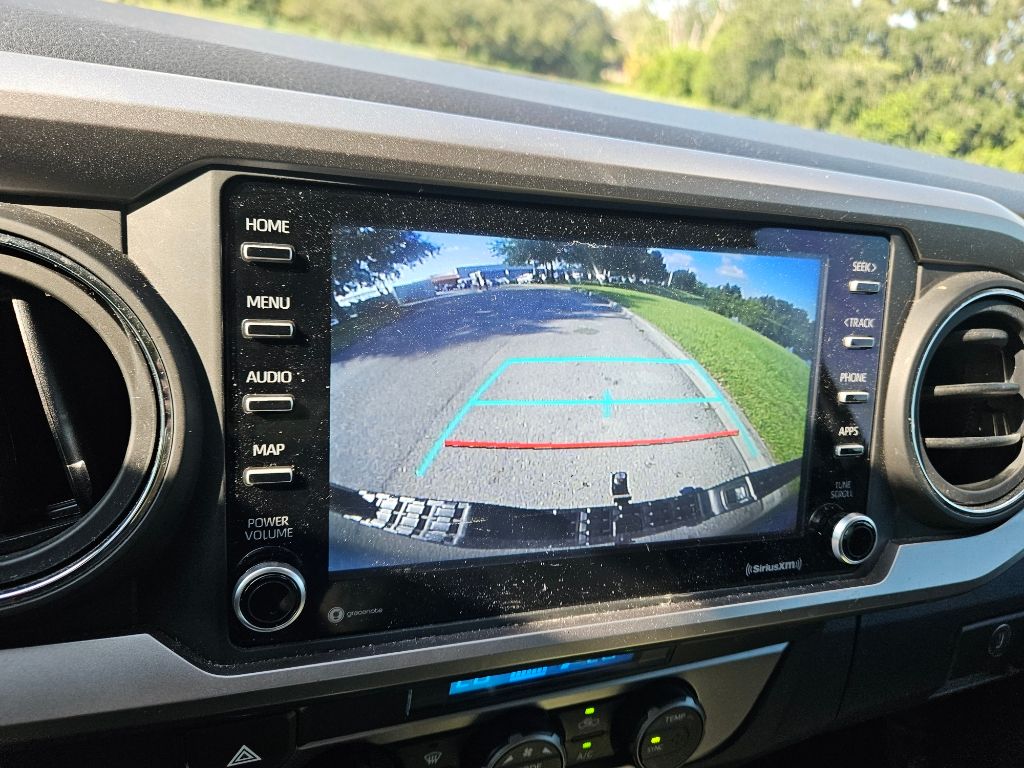 2022 Toyota Tacoma SR5 25