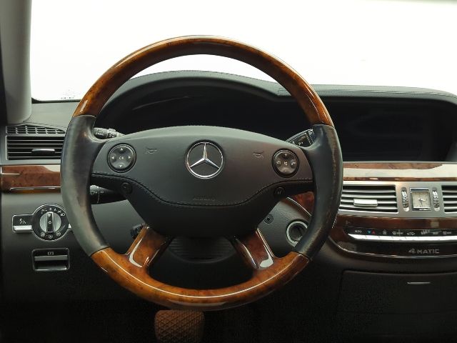 2007 Mercedes-Benz S-Class S550 - Photo 19