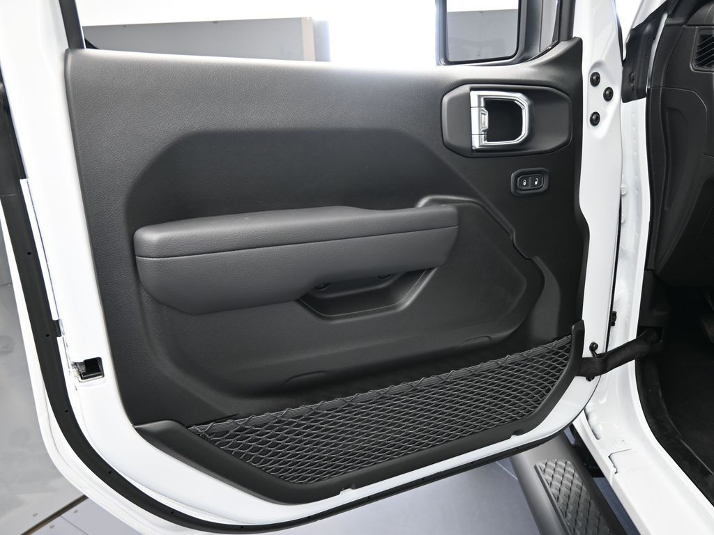 New 2026 Bright White Clearcoat Jeep Sport image 15