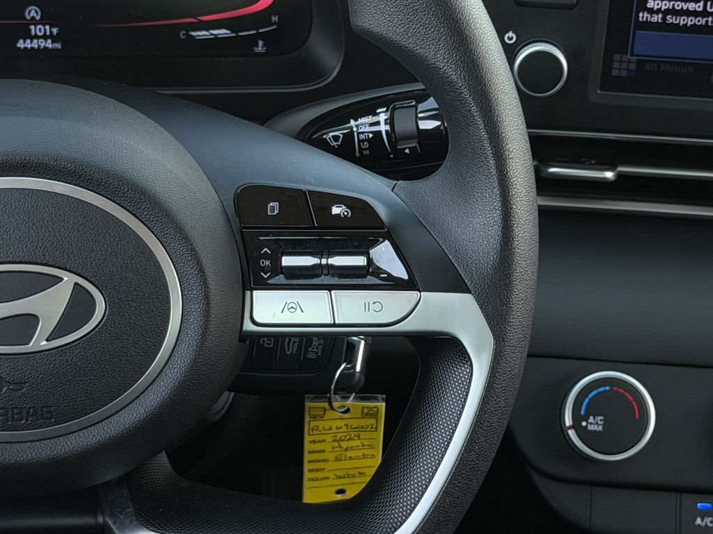 Used 2024 Hyundai Elantra Sedan