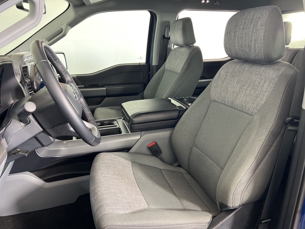 Used 2022 Blue Ford XLT image 14