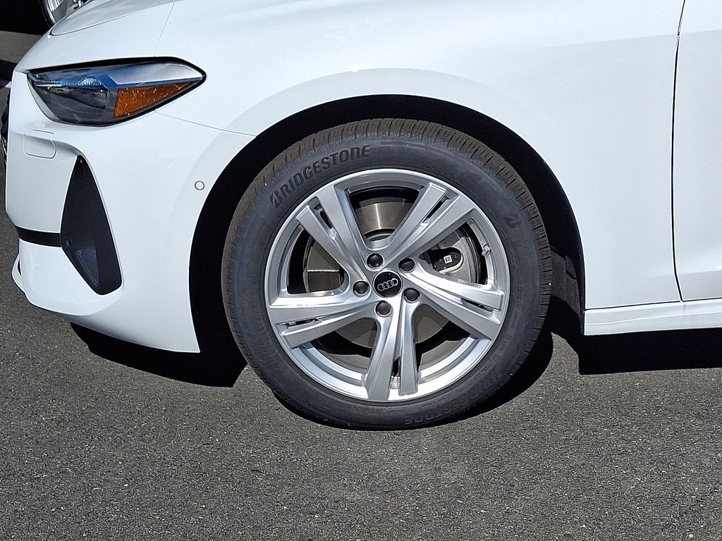 Thumbnail: 2025 Audi A5 - 5