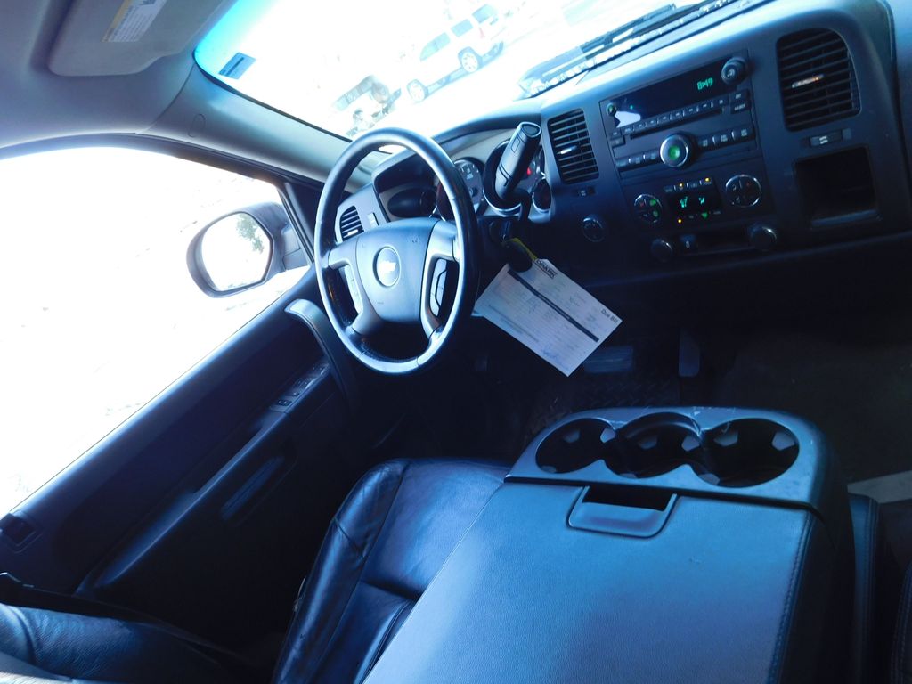 Thumbnail: 2013 Chevrolet Silverado 1500 - 6