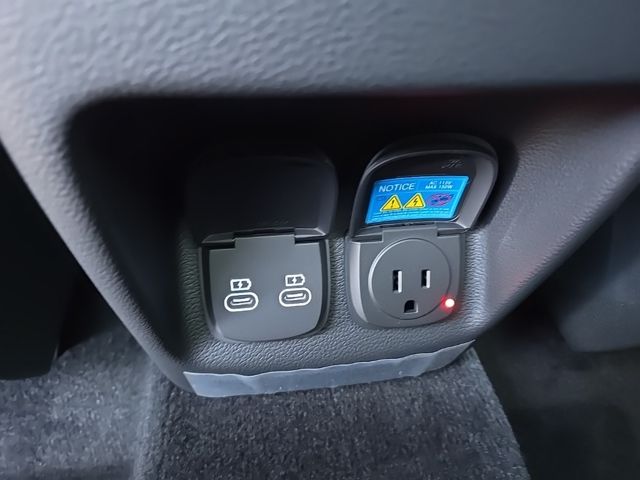 2025 Genesis GV80 2.5T 29