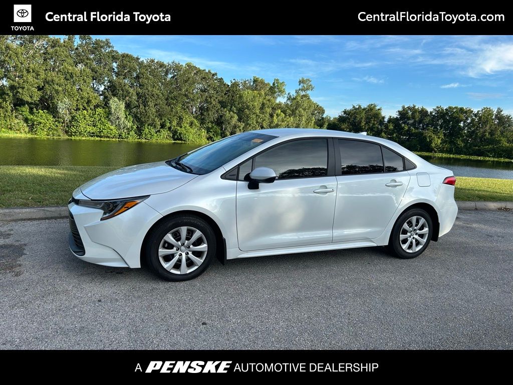 Thumbnail: 2025 Toyota Corolla - 1