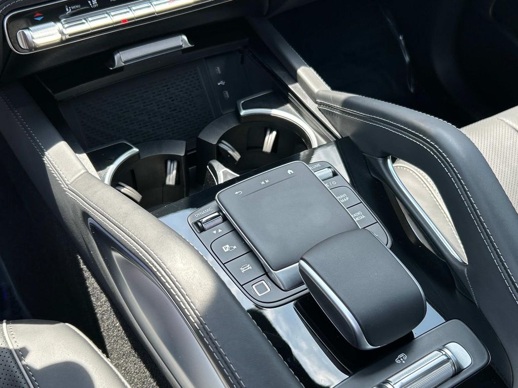 Thumbnail: 2025 Mercedes-Benz GLS - 11