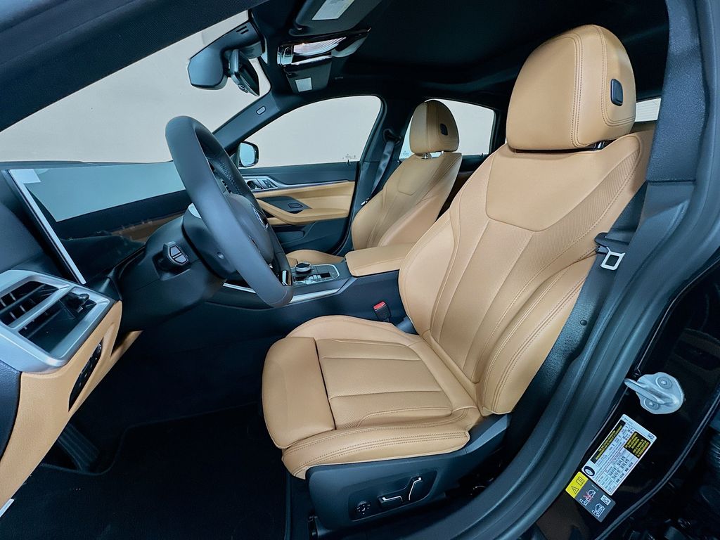 Thumbnail: 2026 BMW i4 - 16