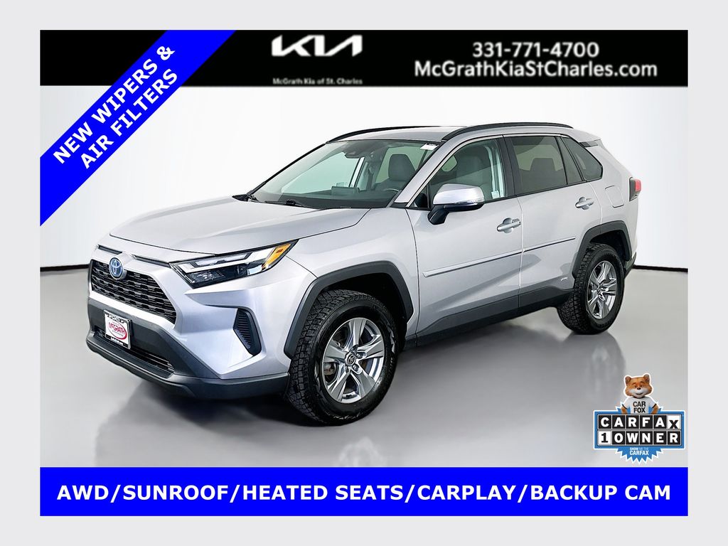 2022 Toyota RAV4 Hybrid XLE