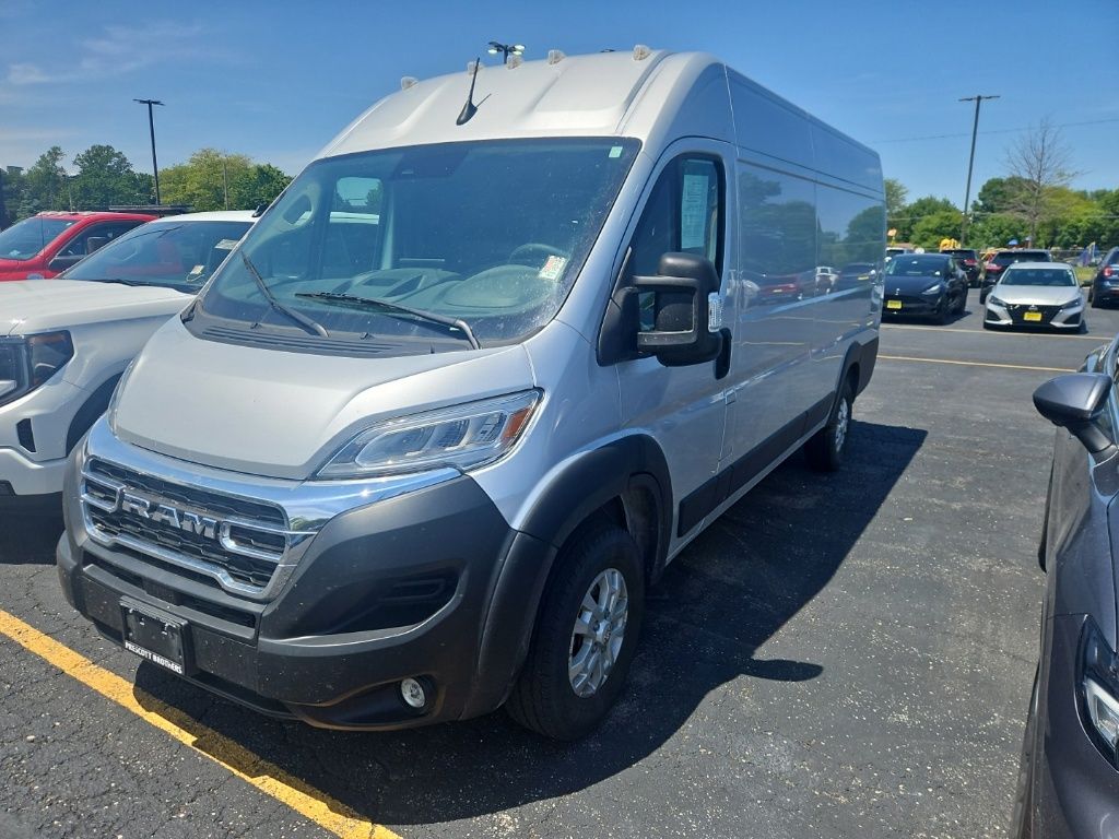 Bright Silver Clearcoat Metallic 2024 RAM ProMaster Van  9-Speed Automatic
