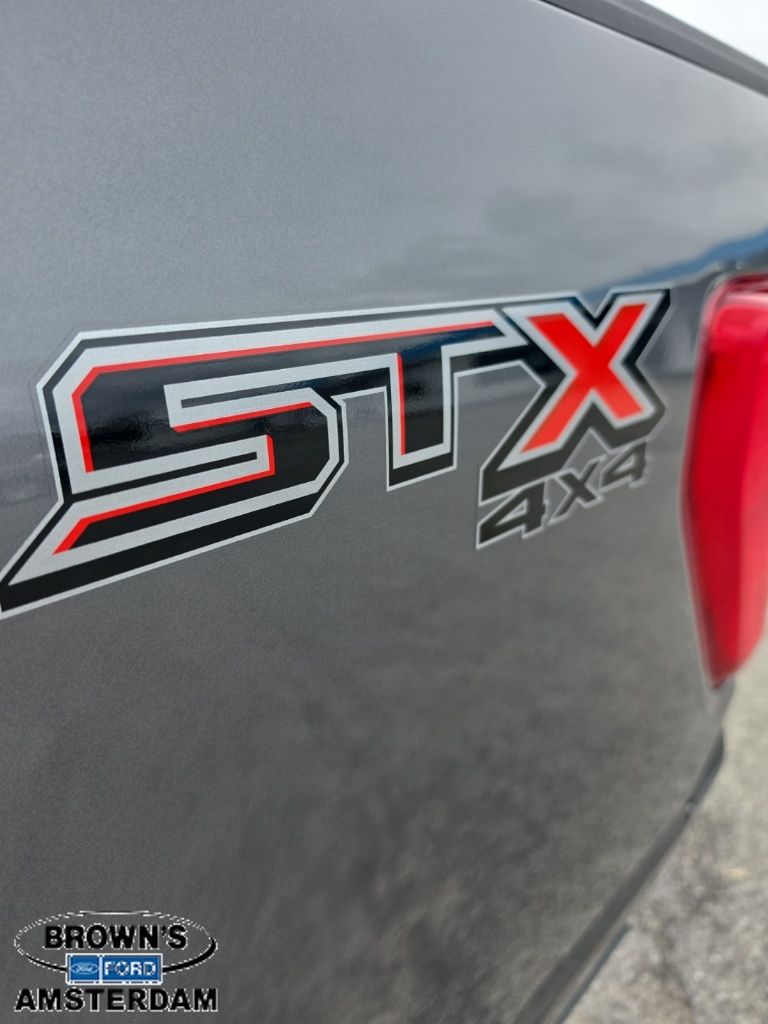 2023 Ford F-150 XL - 9