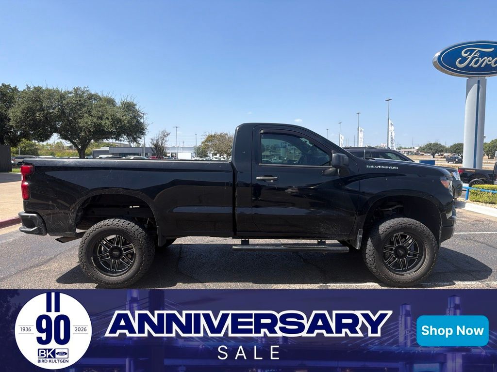 Black 2022 Chevrolet Silverado 1500 Pickup Truck 4X2 8-Speed Automatic