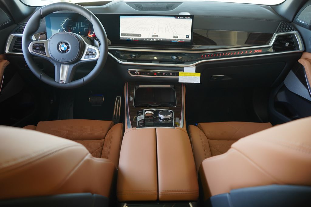 Thumbnail: 2026 BMW X5 - 13