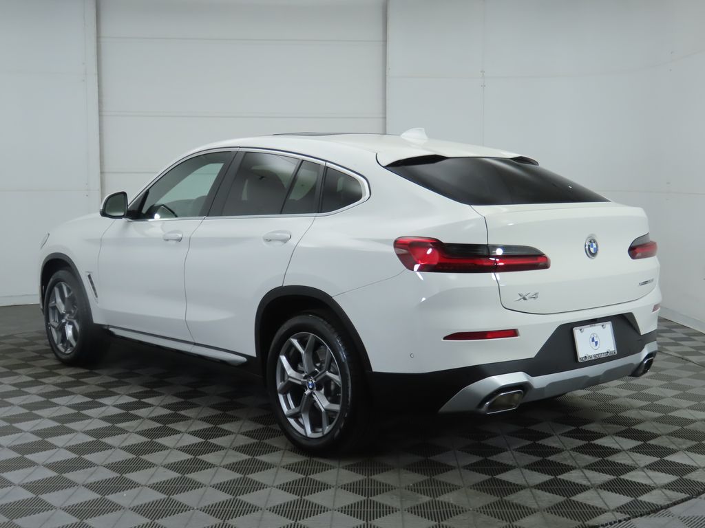 Thumbnail: 2025 BMW X4 - 7