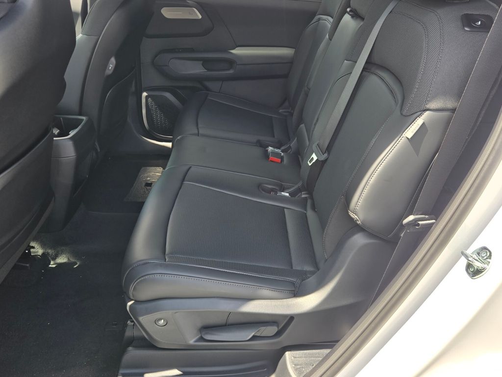 2027 Kia Telluride - $41,480