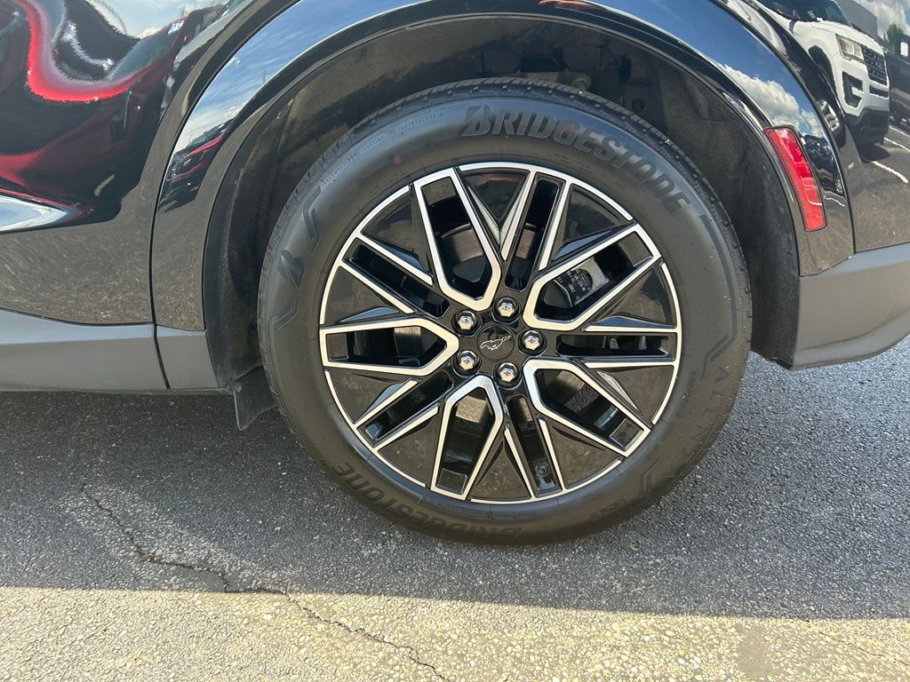 Certified Used 2025 Black Ford Premium image 13