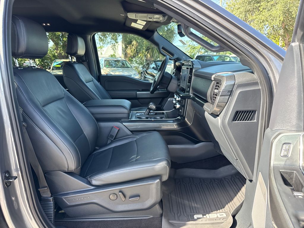 Used 2022 Gray Ford XLT w/ LIFTKIT image 27