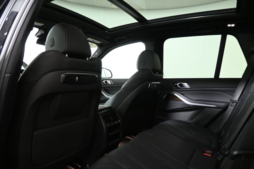 Thumbnail: 2024 BMW X5 - 31