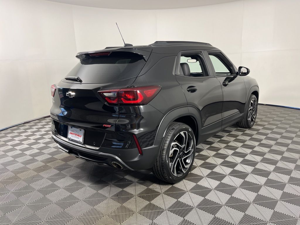 Thumbnail: 2025 Chevrolet TrailBlazer - 15