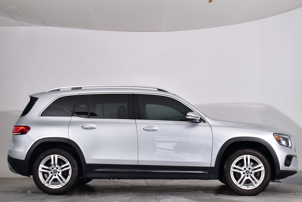 2021 Mercedes-Benz GLB 250 6