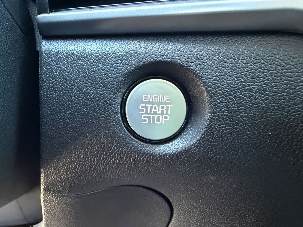 new 2026 Kia Sorento car, priced at $31,271