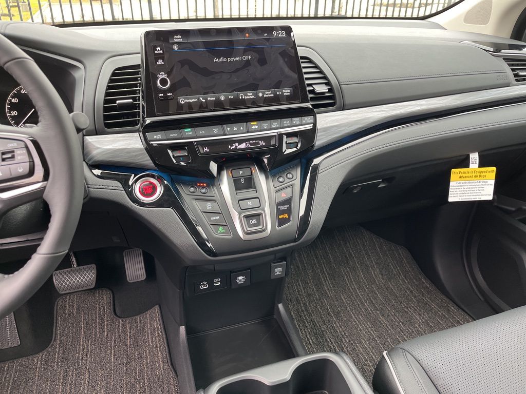 Thumbnail: 2026 Honda Odyssey - 10