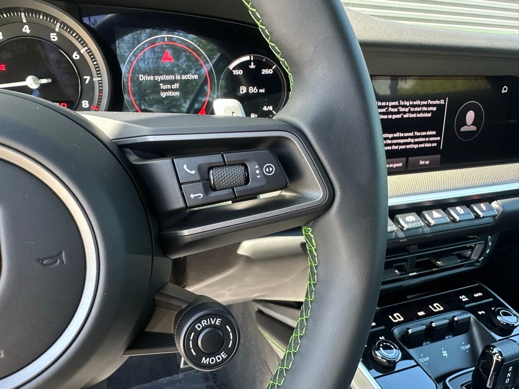 2023 Porsche 911 Carrera 4S 21