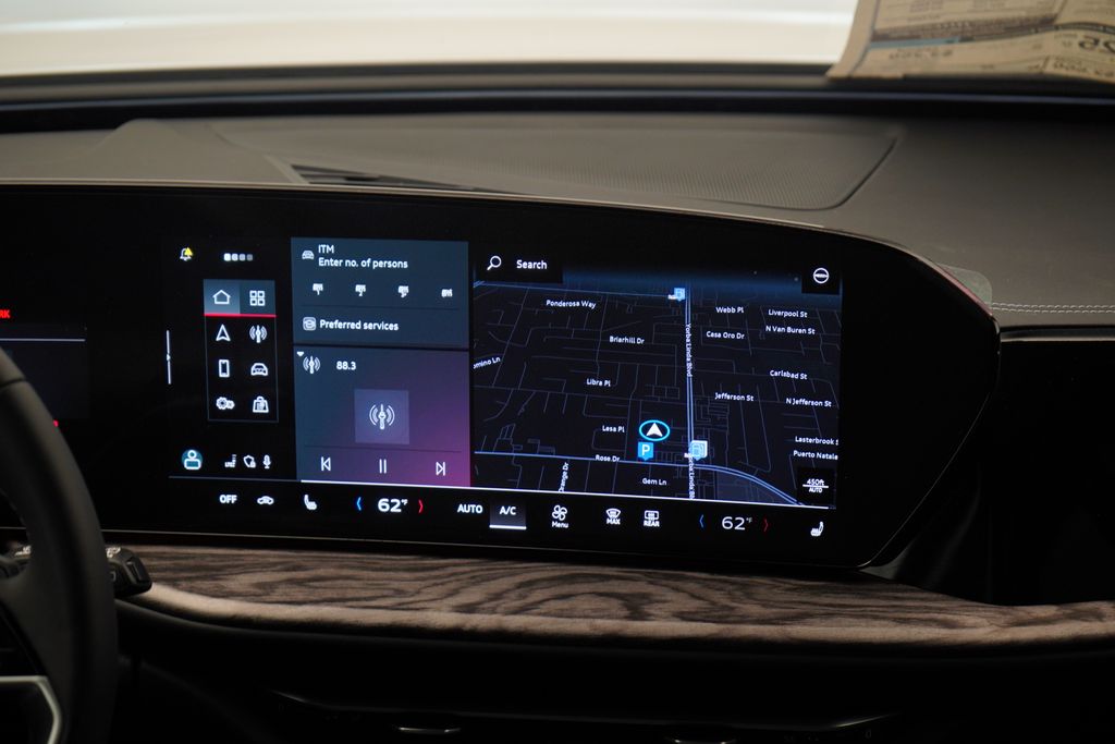 Thumbnail: 2025 Audi Q5 - 10