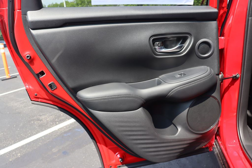2025 Honda HR-V EX-L 11