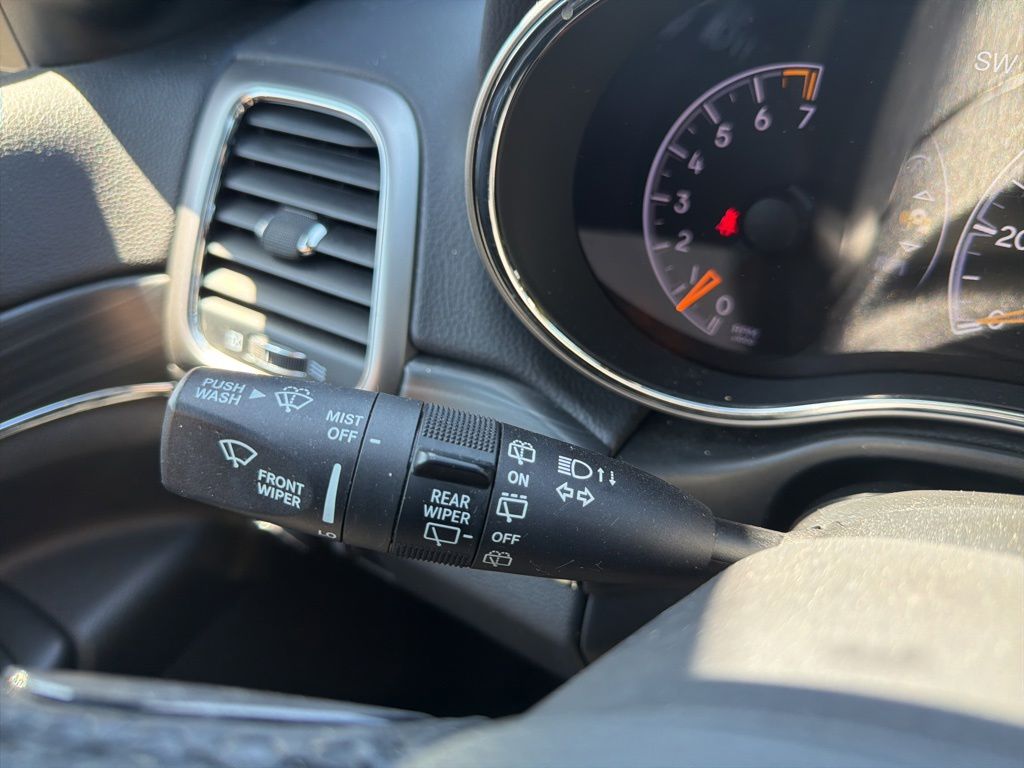 used 2020 Jeep Grand Cherokee car, priced at $19,900