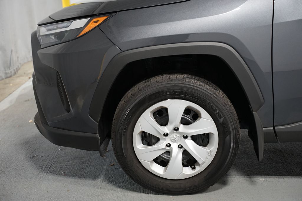 Thumbnail: 2024 Toyota RAV4 - 5