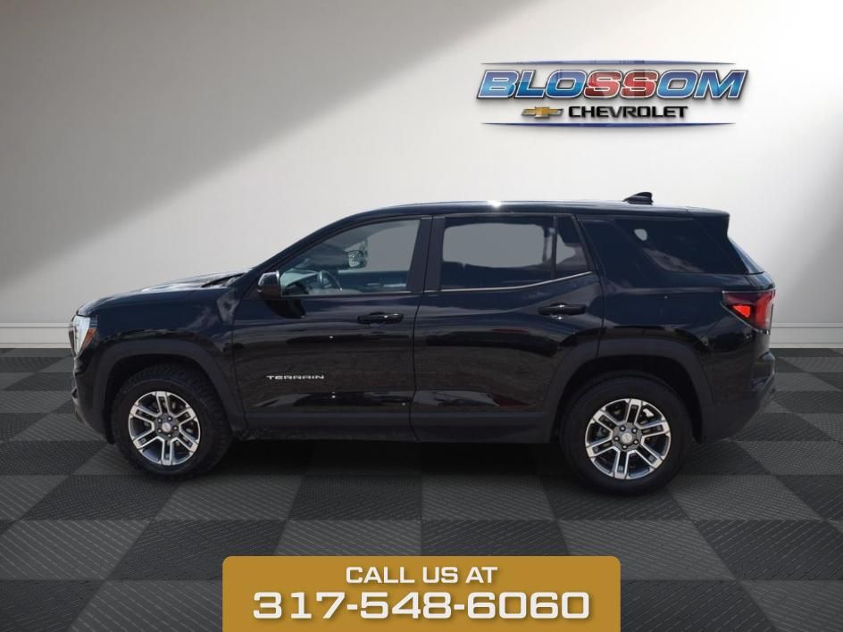 2025 GMC Terrain #4