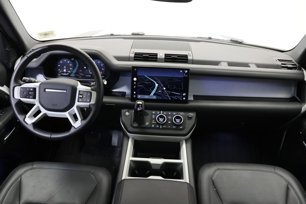 Thumbnail: 2025 Land Rover Defender - 16