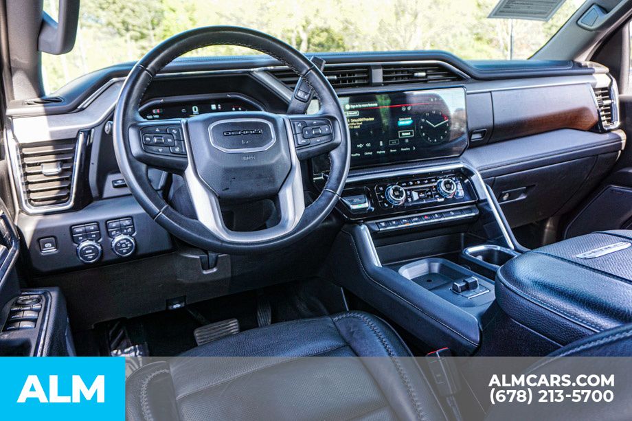 Used 2025 Black GMC Denali image 26