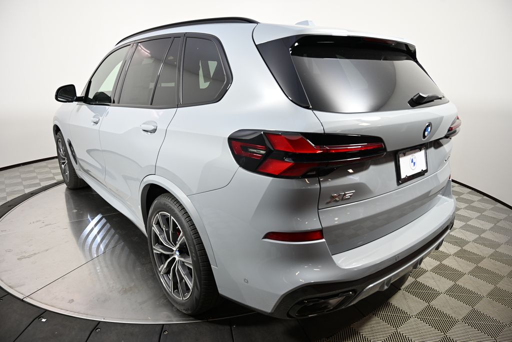 Thumbnail: 2026 BMW X5 - 3