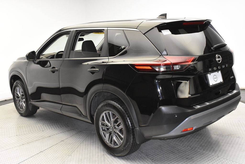 2022 Nissan Rogue S 7