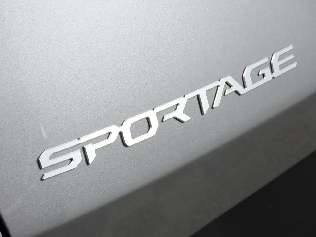 2023 Kia Sportage LX 9